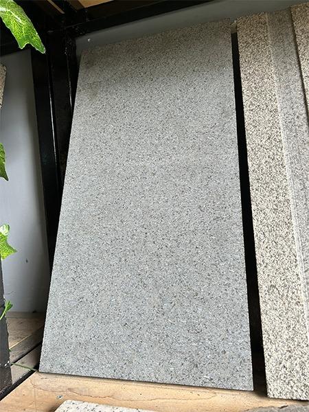 Đá campuchia cắt thô lát sân CTS-DLS-14 4 Đá campuchia cắt thô lát sân CTS-DLS-14