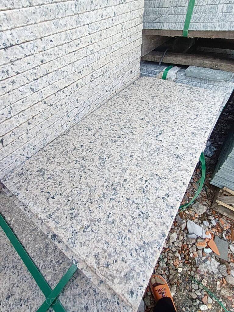 Đá vàng nhạt bình định 30×60 lát sân trang trí CTS-DLS-138 7 Đá vàng nhạt bình định 30×60 lát sân trang trí CTS-DLS-138