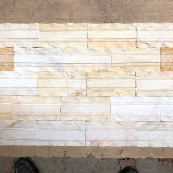 Phối Gạch Bông Gió Và Đá Tự Nhiên Ốp Tường - Chuẩn Mực Mới Cho Xu Hướng Kiến Trúc Xanh 87 Đá tự nhiên dòng sông vàng 10x20cm CTS-TT-3