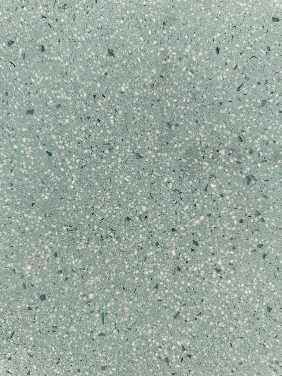 Gạch đá mài thủy tinh xuất khẩu và đá trắng kích thước 3-6mm nền xanh nhạt ST05-TTXK36 7 Gạch đá mài thủy tinh xuất khẩu và đá trắng kích thước 3-6mm nền xanh nhạt ST05-TTXK36